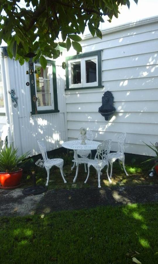 Paeroa House B&B Экстерьер фото